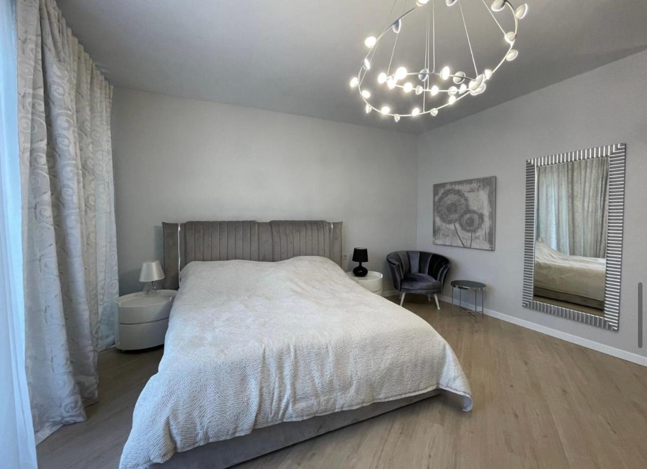 Prime Apartment In The Centre With Bbq Dresden Bagian luar foto